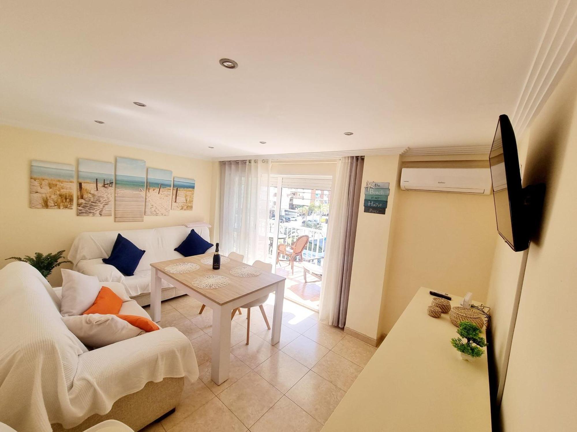 New Apartment Alejandro Torre Del Mar Bagian luar foto